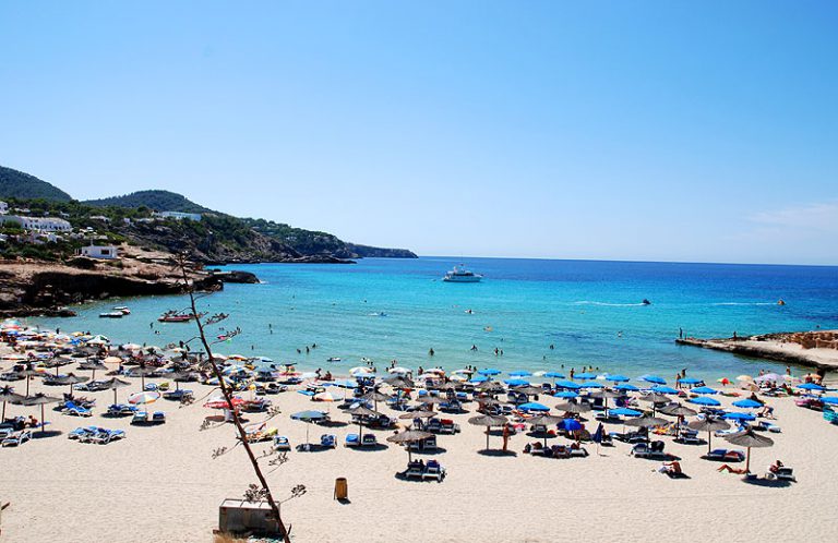 Beaches in San Antonio, Ibiza - Rentibizaholidayvillas.com